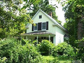 2nd image of 266 Lincoln Ave