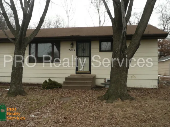 7337 University Ave NE, Fridley, MN 55432