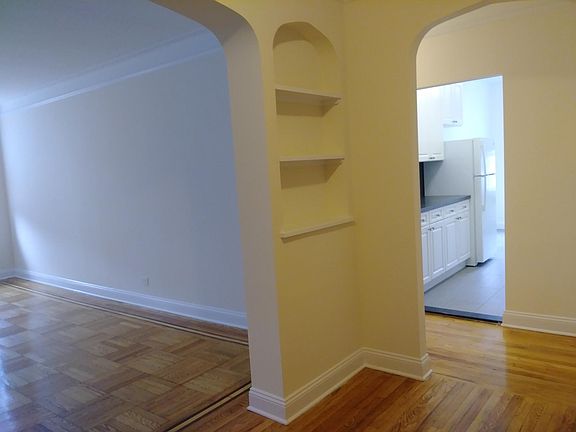2nd image of 17290 Highland Ave APT 6L
