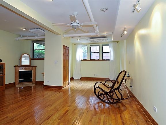 2nd image of 934 W Sunnyside Ave APT G