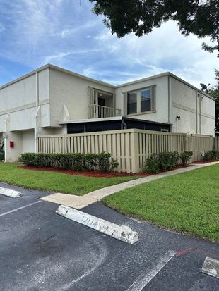 12116 Regal Court S, Wellington, FL 33414