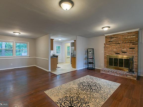 View from front door - LR, DR & KIT