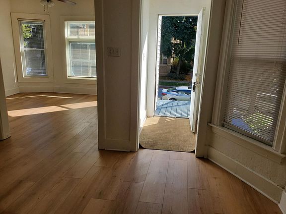 2nd image of 2425 N Cramer St