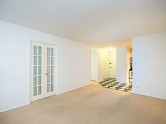 5th image of 4250 N Marine Dr APT 1123