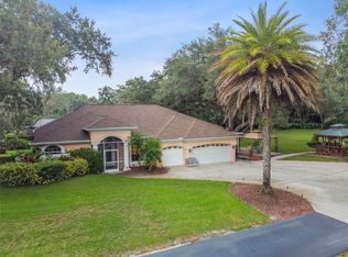 5334 Bernadette Dr, Zephyrhills, FL 33541