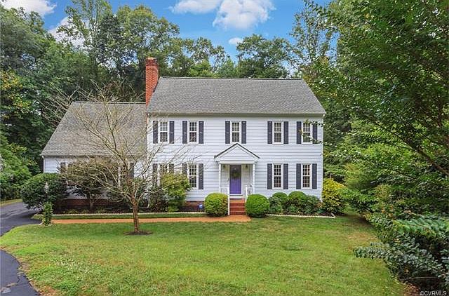 1st image of 806 Ferrylanding Dr