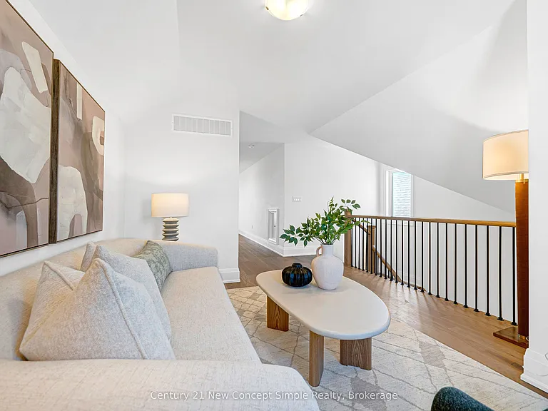 178 Leslie Richards St — Photo 43
