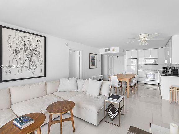 3rd image of 345 Ocean Dr APT 607