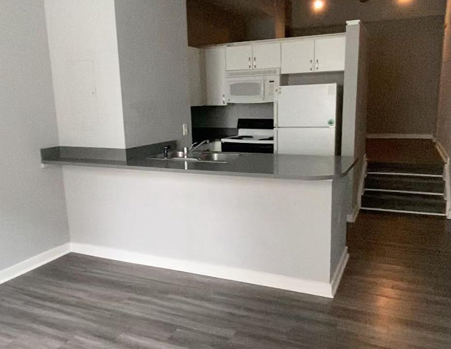 1st image of 750 Prospect Ave E APT 203