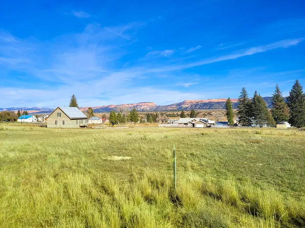 35 N 100th St W, Hatch, UT 84735