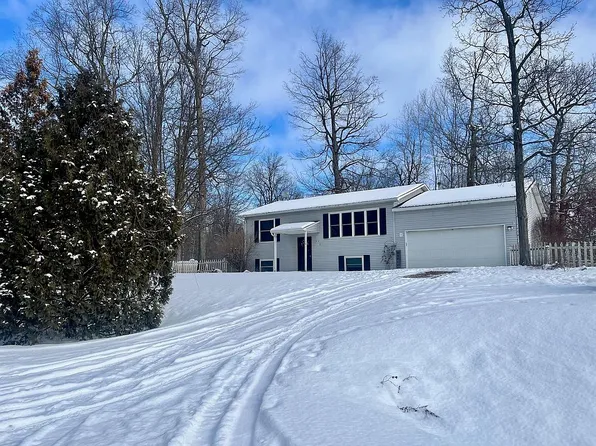 416 Iriquois Trl, Montpelier, OH 43543