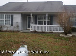 13 Skyland Dr, Hampton, VA 23663