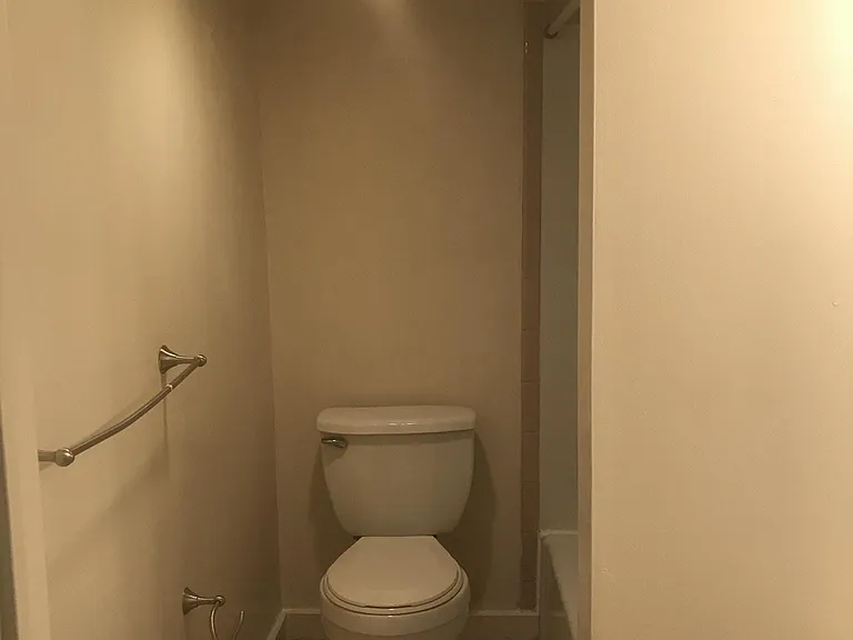 43 Elm St #BASEMENT — Photo 5