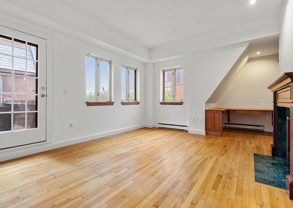 1st image of 2 Clarendon St APT 505