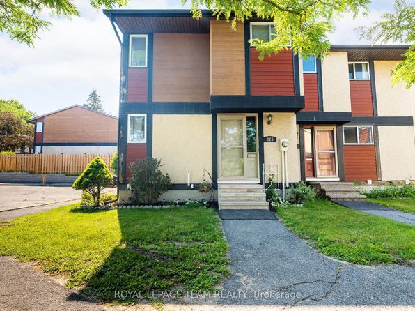 126 McClintock Way, Ottawa, ON K2L 2A4