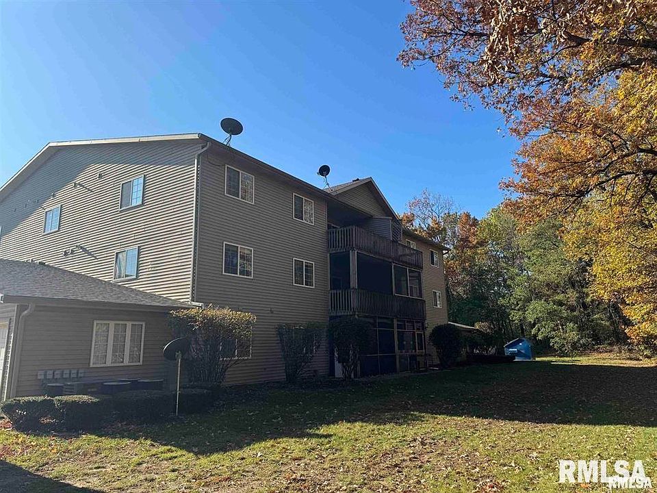 1st image of 3820 Creek Hill Dr #11