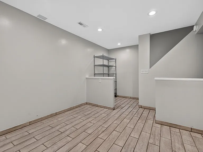 8808 Eureka Ln — Photo 20