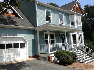 10500 Colony Trace Dr, North Chesterfield, VA 23235