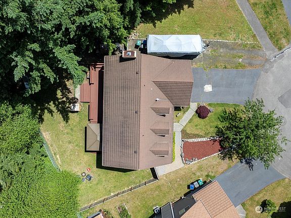 3rd image of 7666 Sucia Place NW