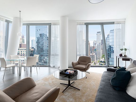 4th image of 645 W 59th St #2805