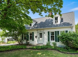 1016 W Grand Ave, Port Washington, WI 53074