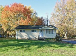 1087 Smith Rd, East Amherst, NY 14051