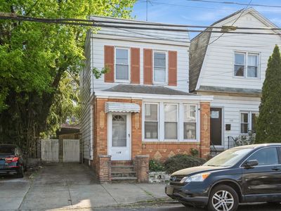 118 W 49th St, Bayonne, NJ, 07002