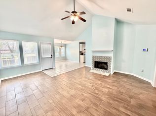 15253 E Bayou Dr, Prairieville, LA 70769