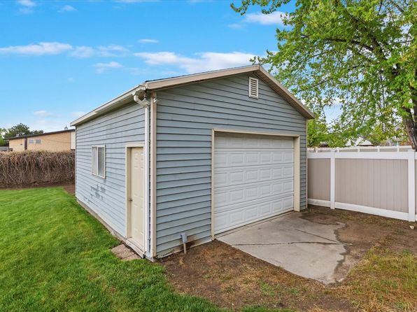 1009 E Cobalt Ln, Sandy, UT 84094