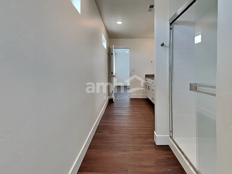 1320 N Alderleaf Ave — Photo 13