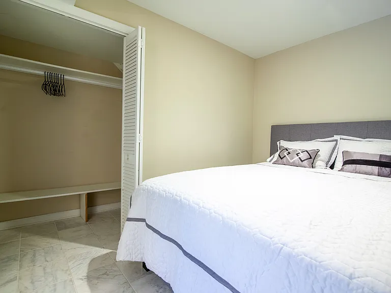 6034 Chesterbrook Rd #B — Photo 44