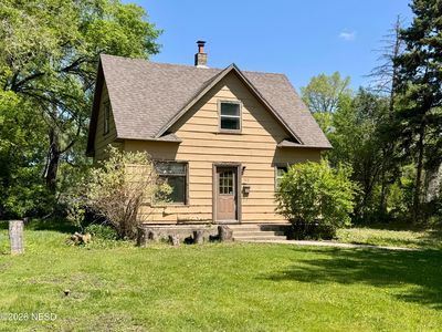 102 W 6th St, Revillo, SD, 57259