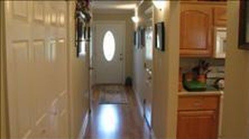 4th image of 222 Michaels Ct