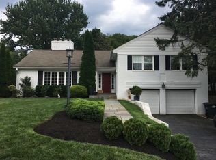 6827 32nd St NW, Washington, DC 20015