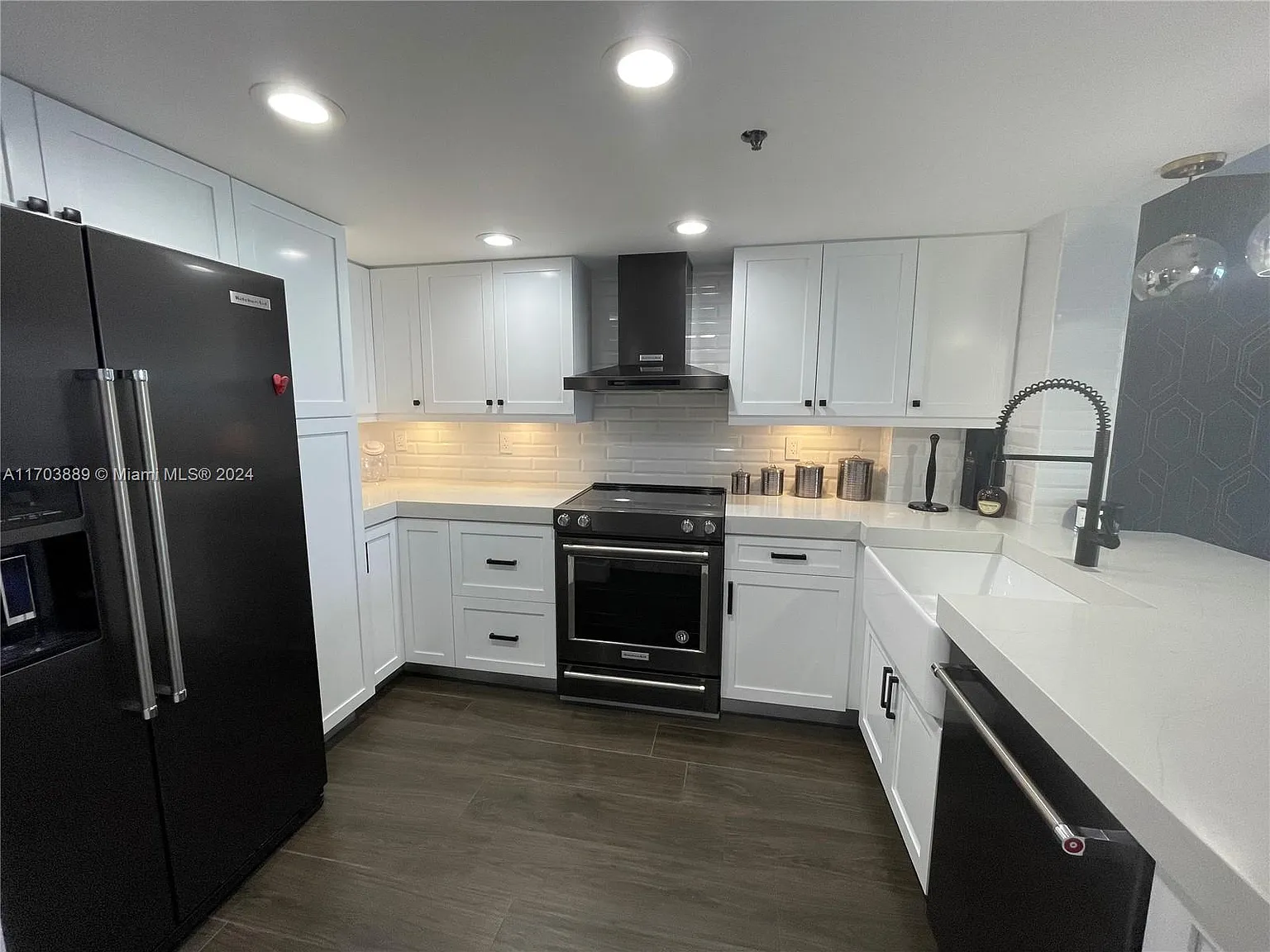Club Atlantis Condo — Photo 2