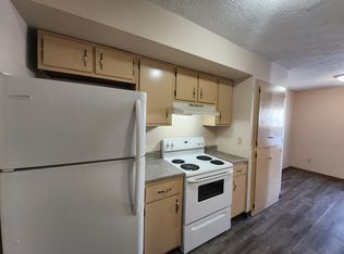 208 Heritage Cir, Bucyrus, OH 44820