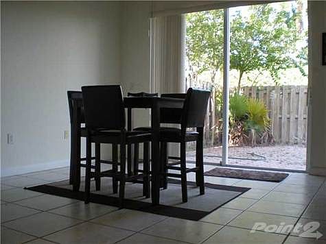 5th image of 6751 NW 107th Ct