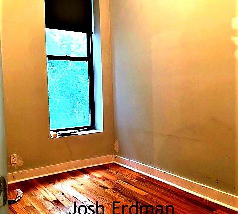 3rd image of 276 W 117th St APT 2C