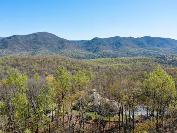 4584 Borden Grant Trl, Fairfield, VA 24435