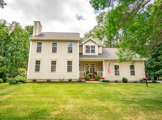 5 Morningdale Ct, Ballston Lake, NY 12019