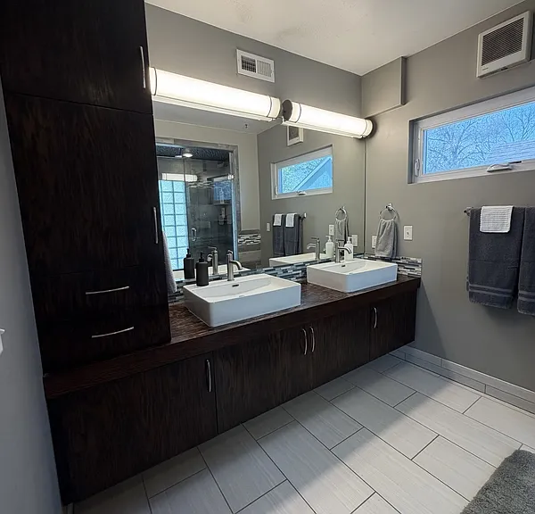 845 Illinois St — Photo 21