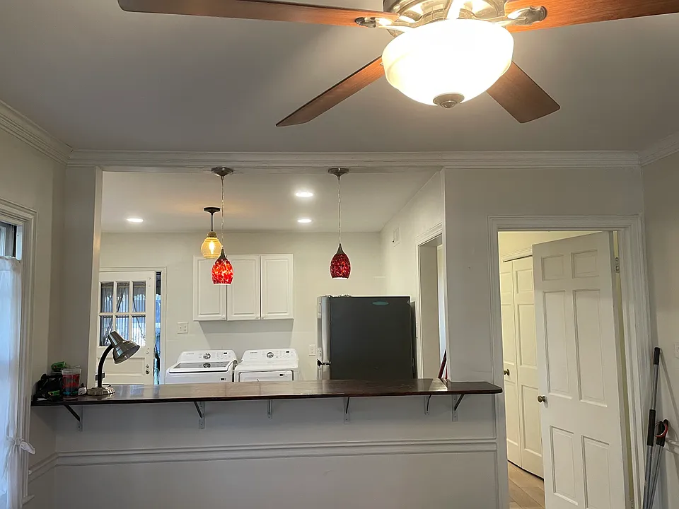2713 Central Ave #2715