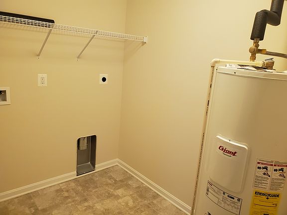 4th image of 21280 Rosefield Ln