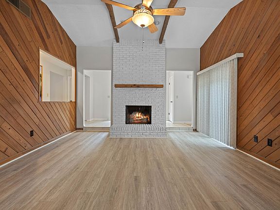 4th image of 109 Harrogate Pl