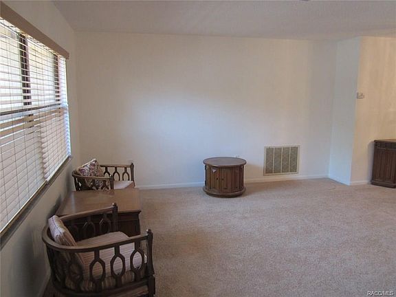 5th image of 9035 N Arcadia Way