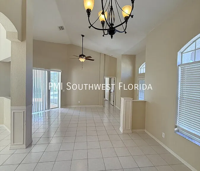 8 Sportsman Ct — Photo 4