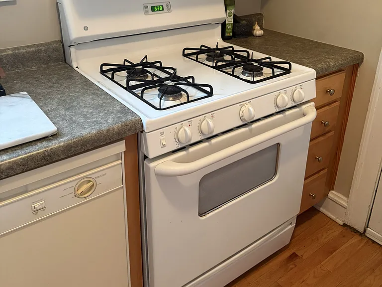 4891 N Hermitage Ave — Photo 9