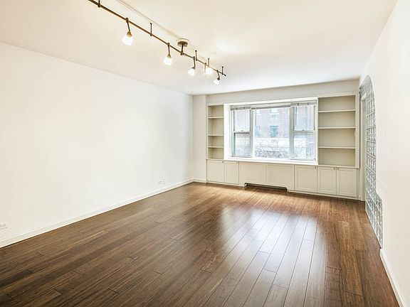 2nd image of 310 Lexington Ave APT 4F