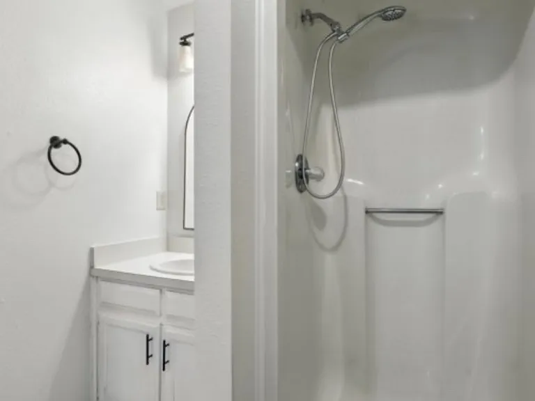175 Private Road 1509 #14-B — Photo 4
