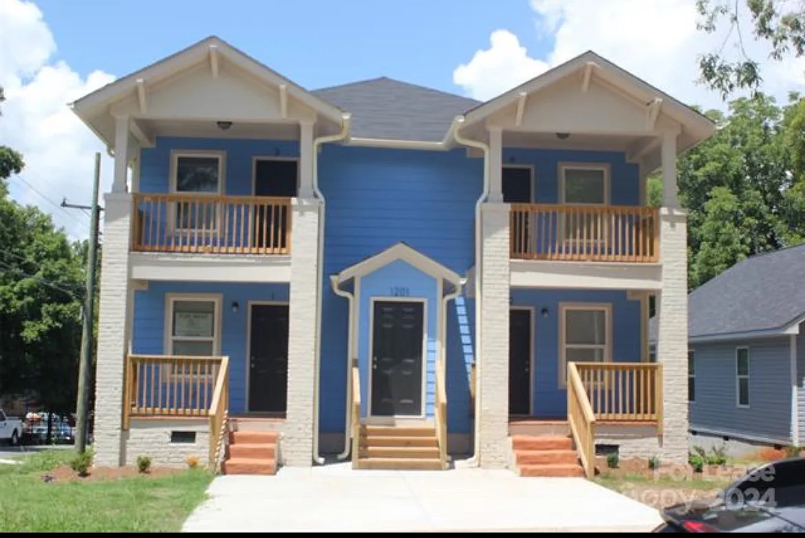 Photo 1 of 6 - 1201 Harrill St #1-4 - Charlotte, NC Unit Photo - 1201 Harrill St #1-4